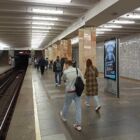 Кристалайт на станции метро 