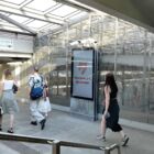 Кристалайт на станции метро 