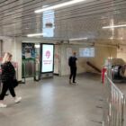 Кристалайт на станции метро 