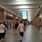 Кристалайт на станции метро 