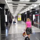 Кристалайт на станции метро 