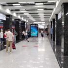 Кристалайт на станции метро 
