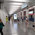 Кристалайт на станции метро 