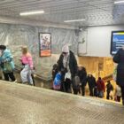 Кристалайт на станции метро 