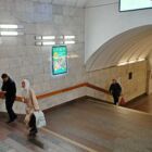 Кристалайт на станции метро 