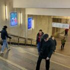Кристалайт на станции метро 