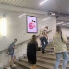 Кристалайт на станции метро 