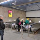 Кристалайт на станции метро 