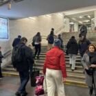Кристалайт на станции метро 