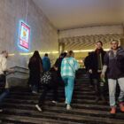 Кристалайт на станции метро 