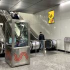 Кристалайт на станции метро 
