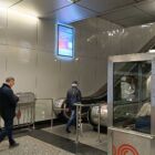 Кристалайт на станции метро 