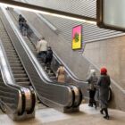 Кристалайт на станции метро 