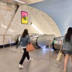 Кристалайт на станции метро 