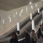 Кристалайт на станции метро 