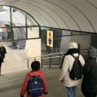 Кристалайт на станции метро 