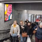 Кристалайт на станции метро 