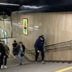 Кристалайт на станции метро 