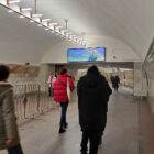Кристалайт на станции метро 