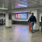 Кристалайт на станции метро 