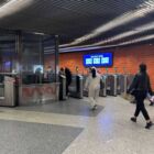 Кристалайт на станции метро 