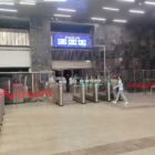 Кристалайт на станции метро 