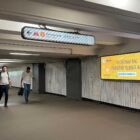 Кристалайт на станции метро 